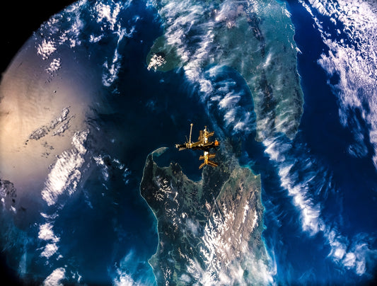 Full Mir over New Zealand, from the space shuttle Atlantis